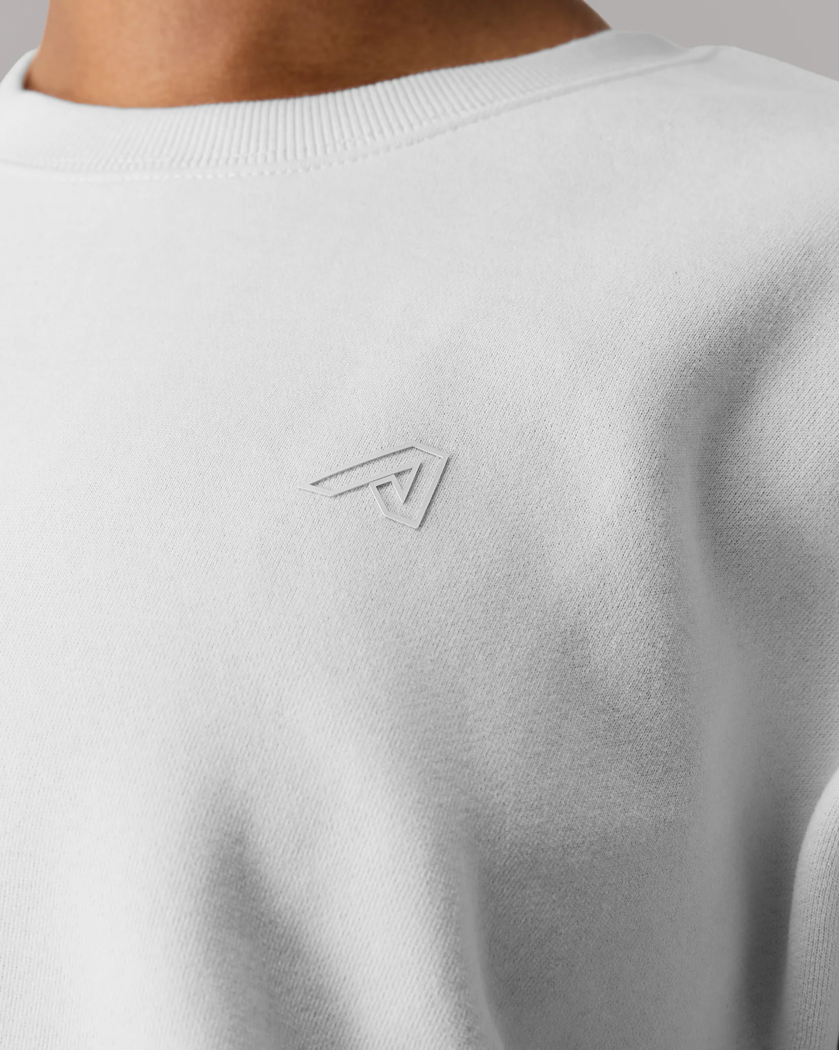 4418-staple-crewneck-white-5.webp Staple Crewneck - White