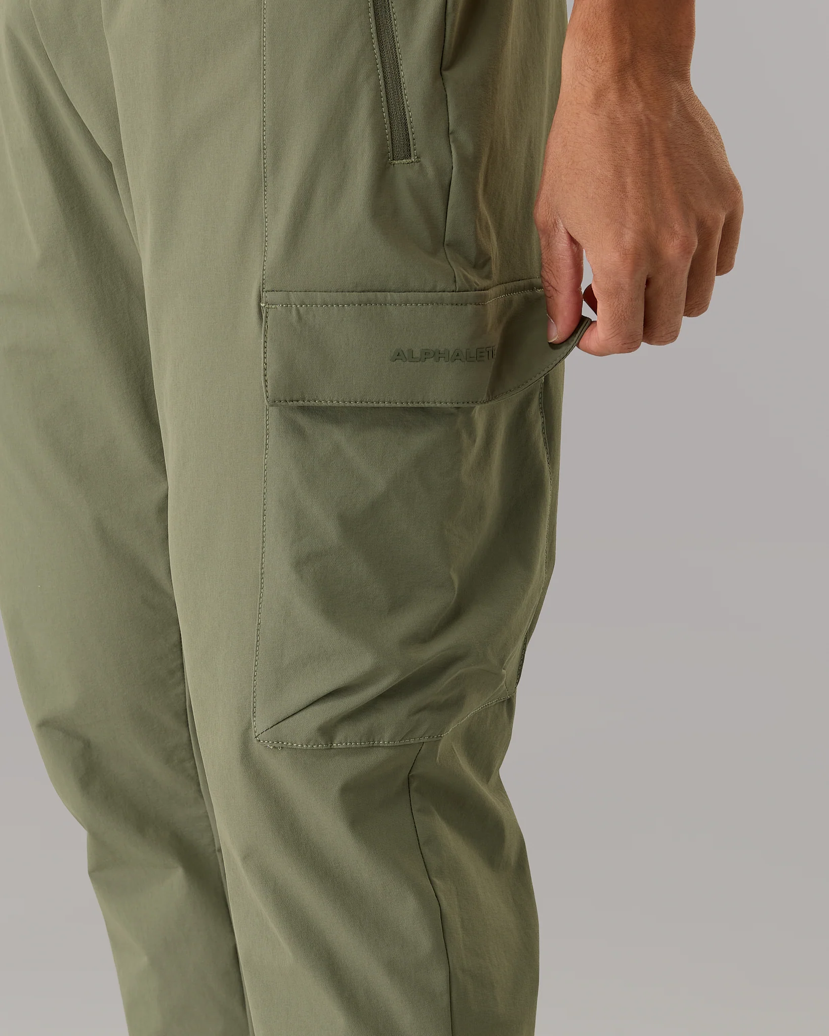962-tech-cargo-pant-pine-5.webp Tech Cargo Pant - Pine